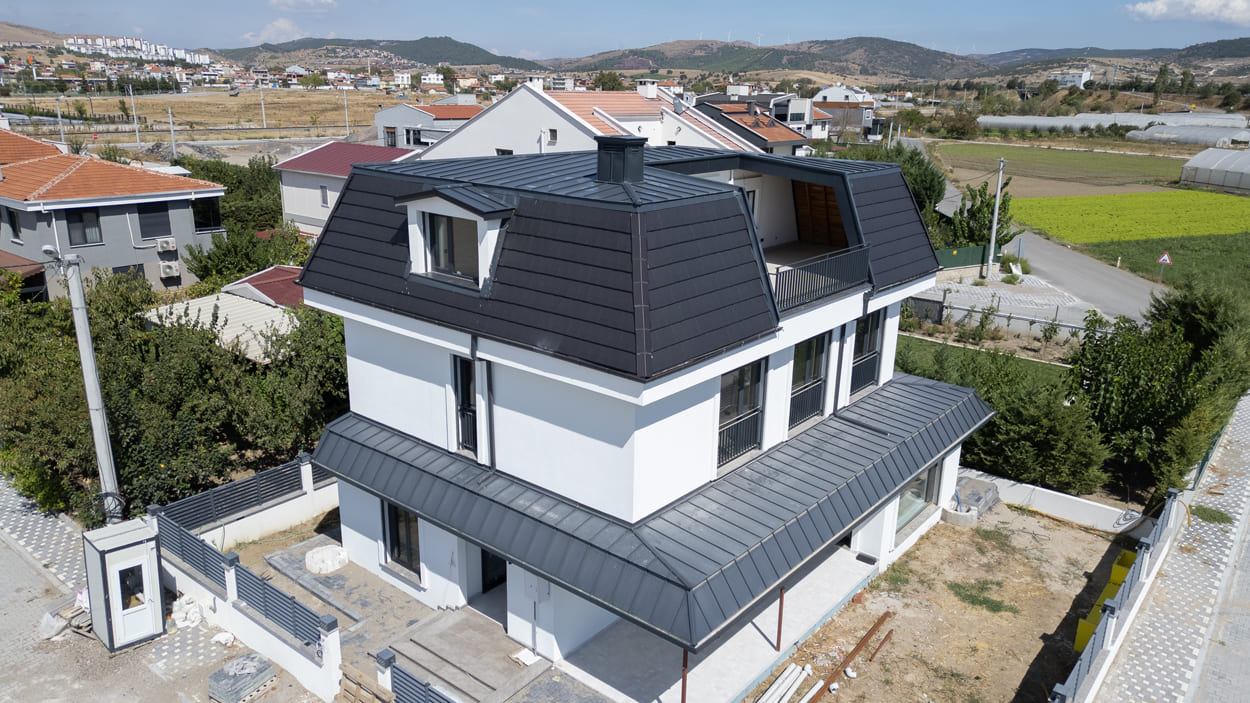 Sn Yağcı Evi Çatısan