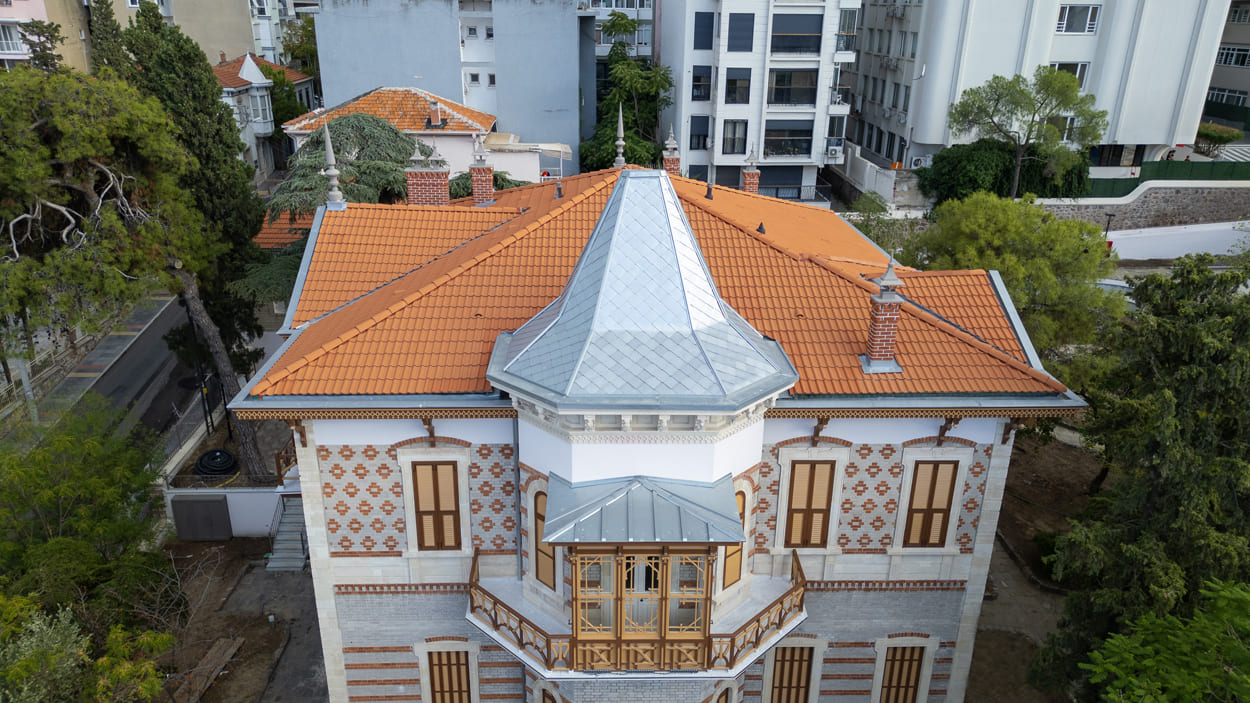 Ayşe Mayda Köşkü Çatısan