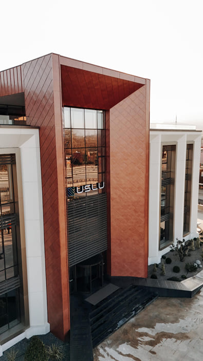 Uslu Demir Çelik  Çatısan